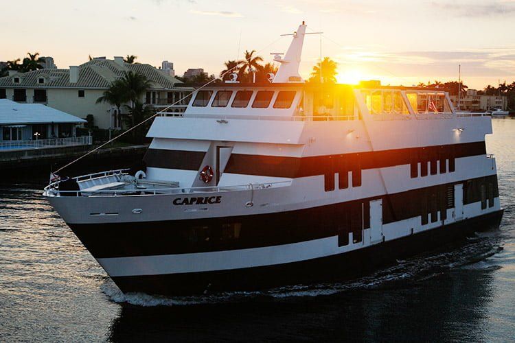 130ft COI Event Megayacht