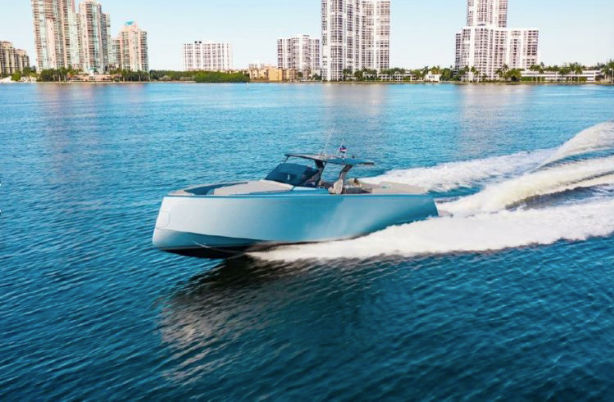 50ft Luxury Pardo w/ toys
